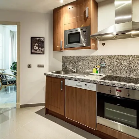 Fa- Luxury 2 Bedroom Fuente Aloha Apartment