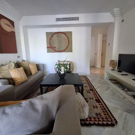 Fa - Well-Equipped Apartment In A Great Location Apartmán *